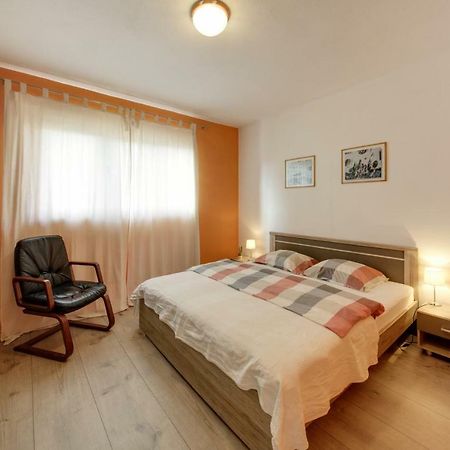 Figa Apartman Benko Milatic Jelsa  Exterior photo